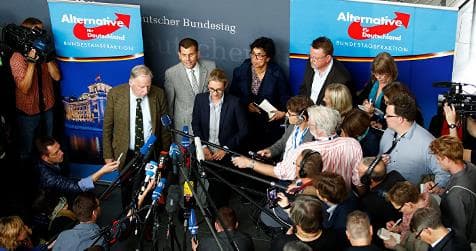 bundestag Алексей Сахнин: на выборах в Германии радикалов трудно записать в проигравшие